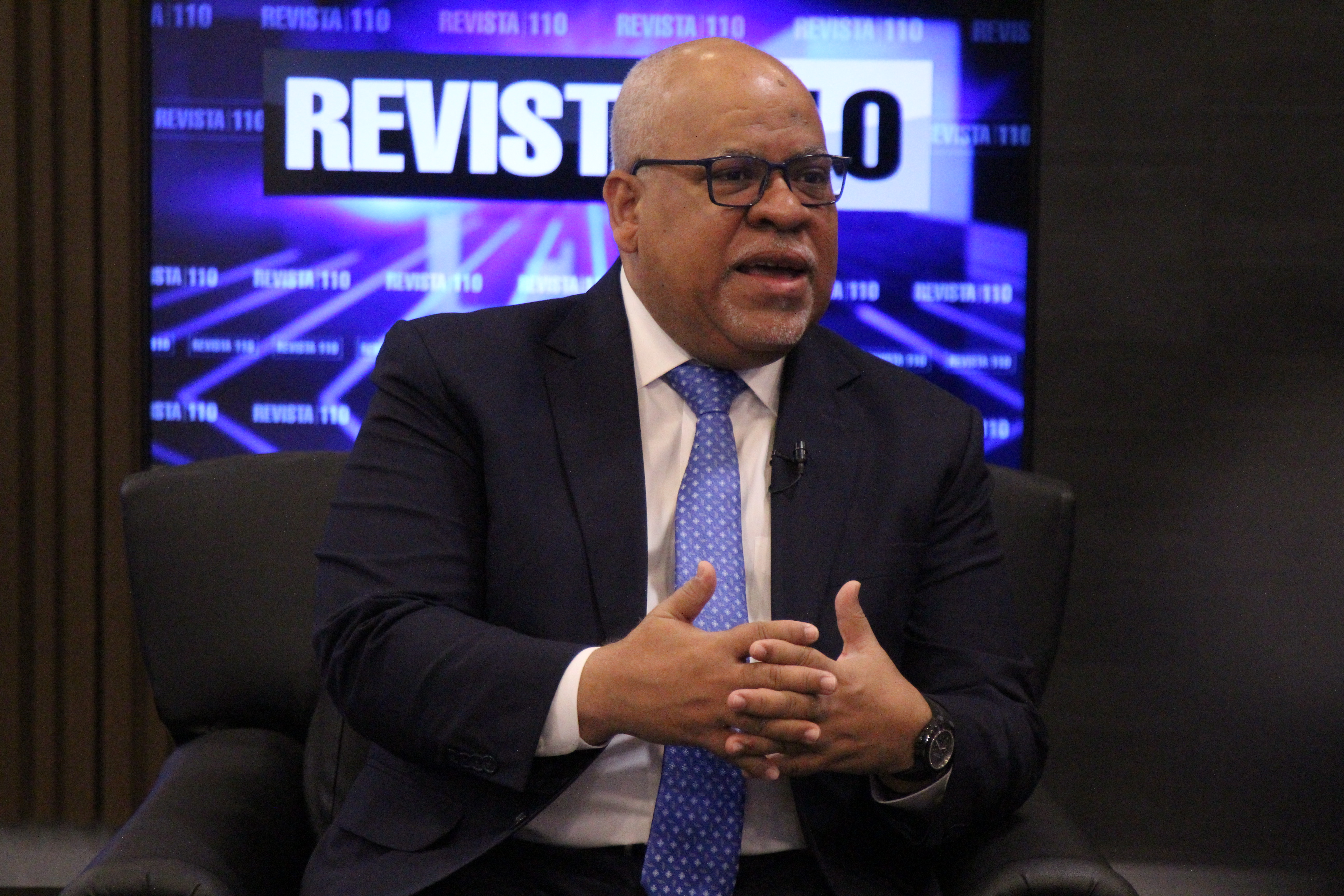 En Trevista Del Director Gomez M En Revista 110